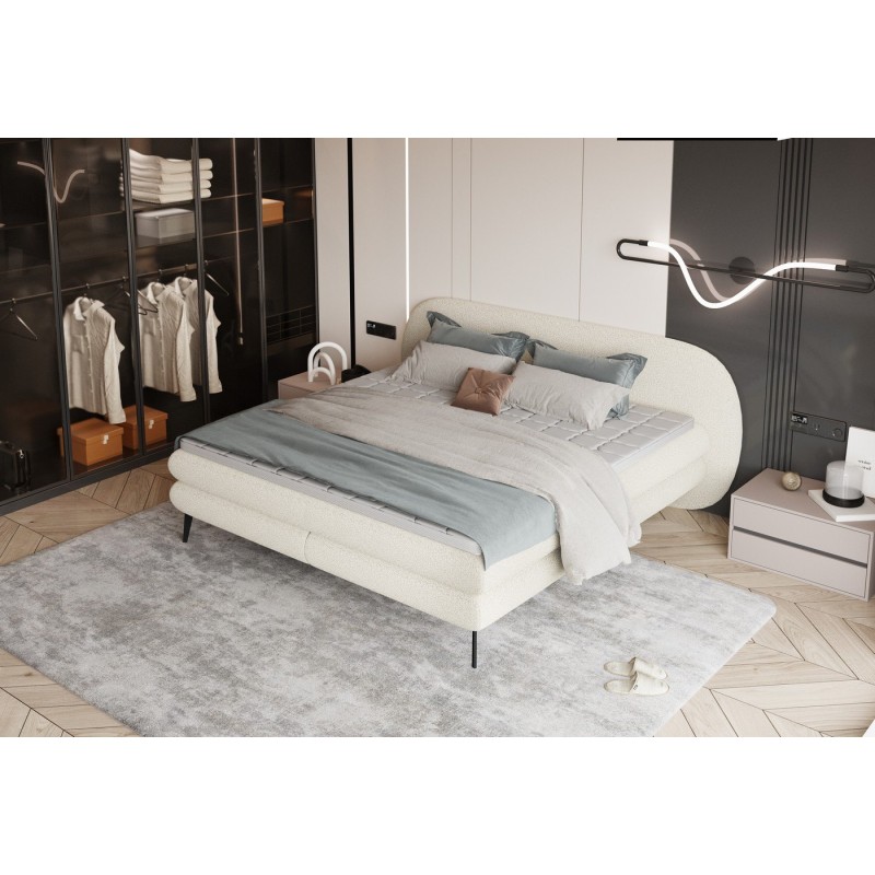 podwójne kremowe łóżko 