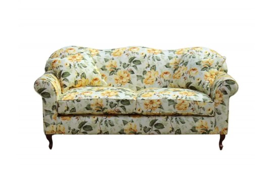 piękna klasyczna sofa Felis 