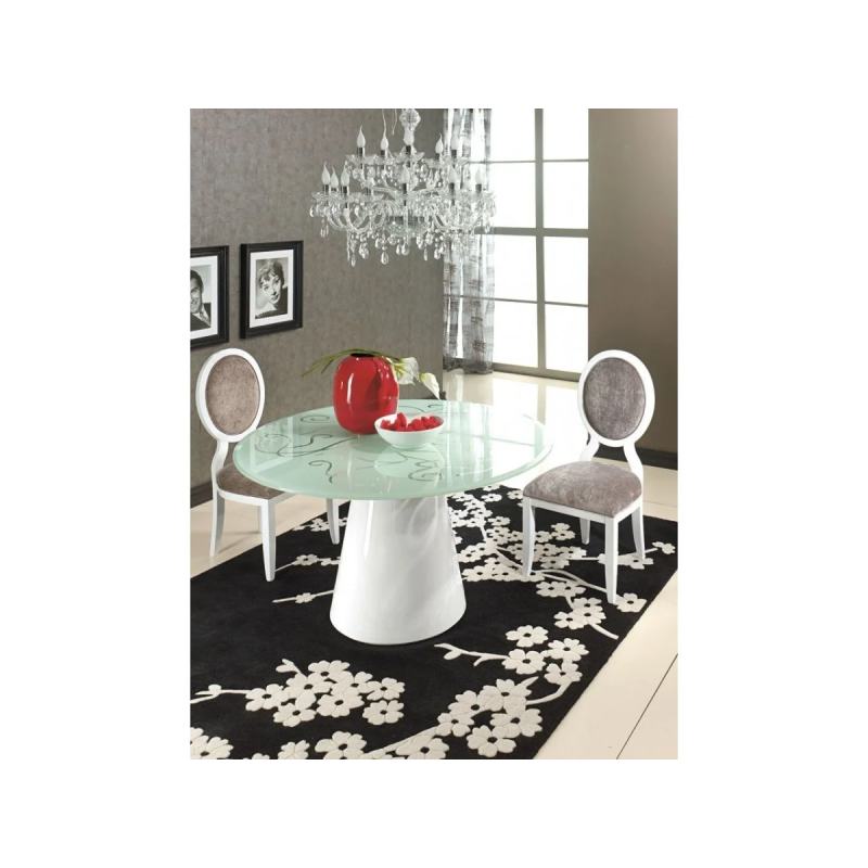 krzesło kobido na białej ramie 