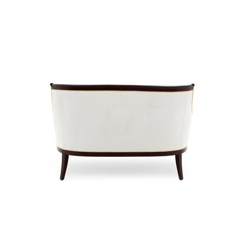 sofa w welurowym materiale 