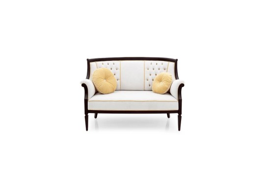 sofa do klasycznego wnętrza Kornelia 