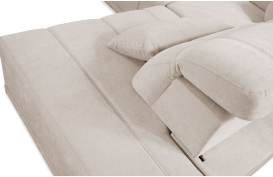 narożnik w kremowym materiale 