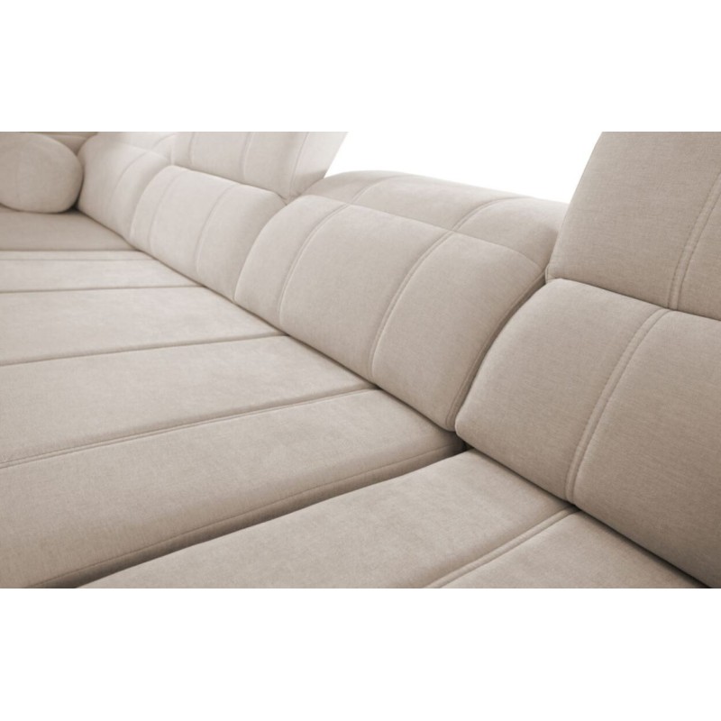 sofa w łatwoczyszczącym materiale 