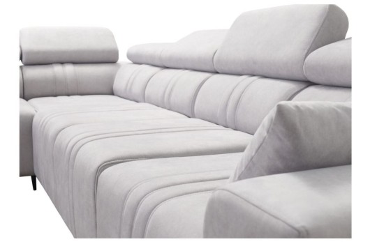 sofa z regulowanymi plecami 