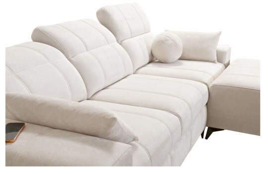 beżowy narożnik do salonu 