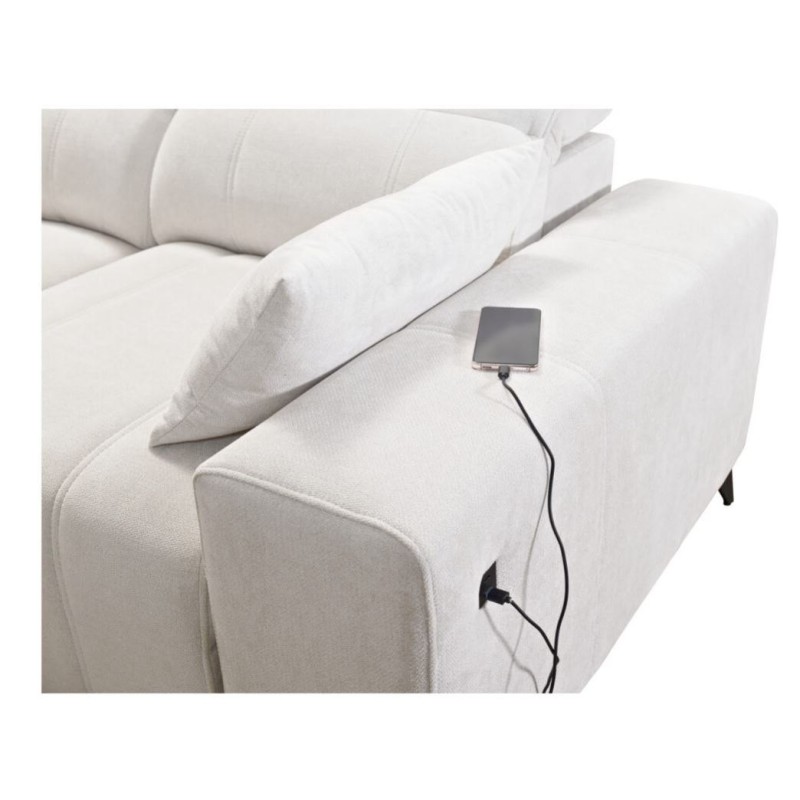 narożnik z gniazdkiem do ładowania 