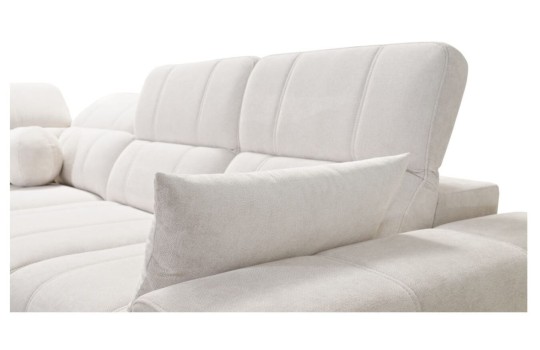 narożnik w kremowym kolorze 