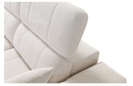 kanapa z wysokim zagłówkiem 