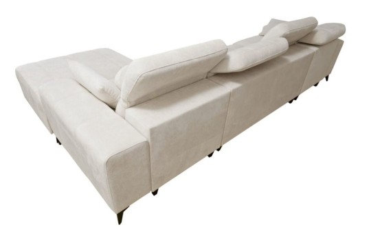 sofa na wysokich nogach 