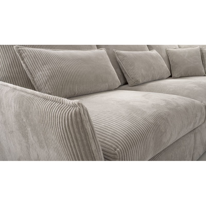 sofa w sztruksowym materiale 
