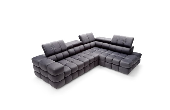 kanapa z przeszyciami nimides