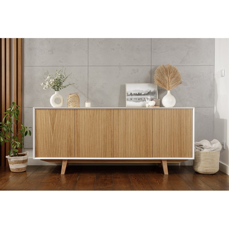 Dębowa komoda z ryflowanymi frontami - Aurora