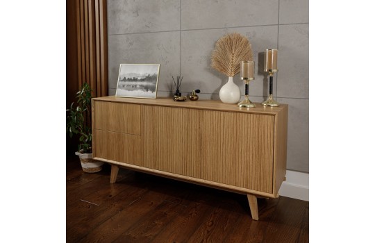 Komoda z ryflowanymi frontami - Myra
