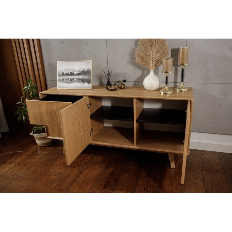 Komoda Myra w środku