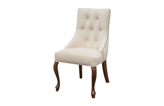 Stylowe krzesło na nóżkach ludwikowskich 