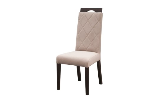 beżowe krzesło z przeszyciami 
