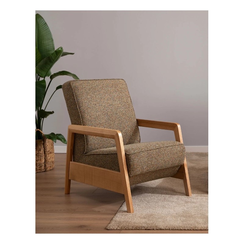 drewniany klasyczny fotel 