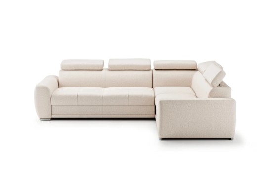sofa z regulowanymi oparciami 