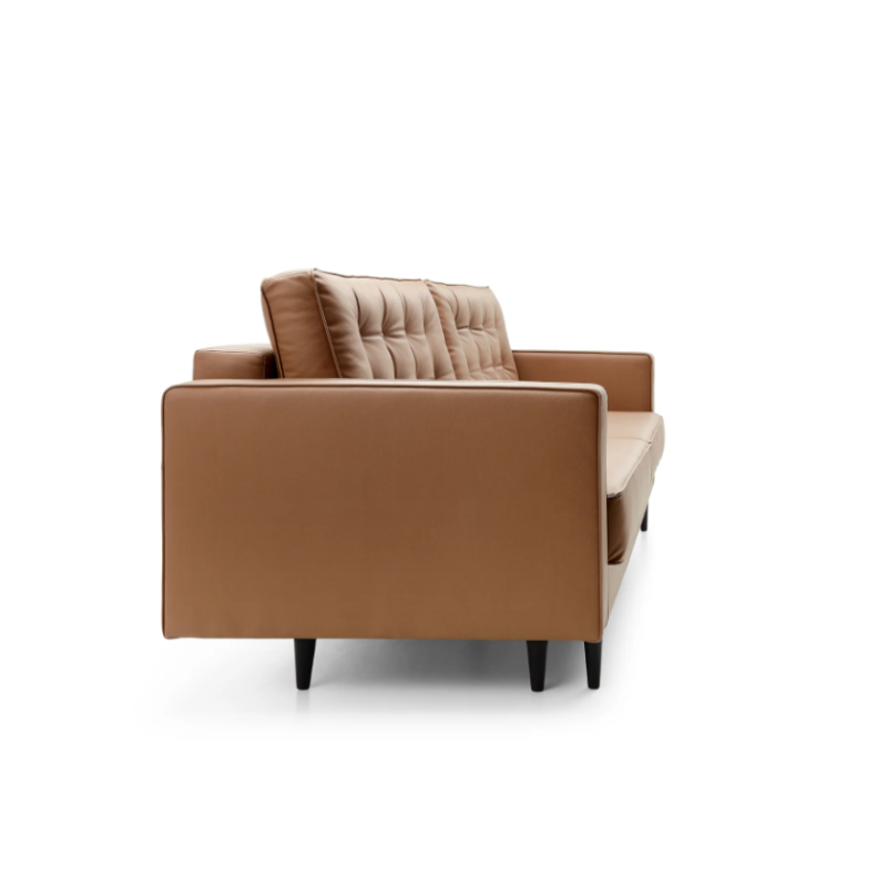 kanapa na wysokich nóżkach 