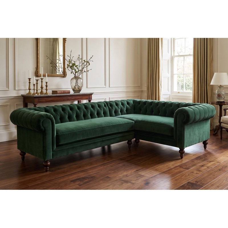 Butelkowozielony narożnik chesterfield Soft w salonie z drewnianą podłogą