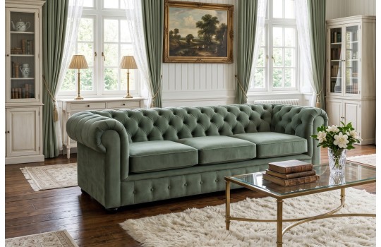 Zielona sofa Chesterfield Retro z trzema siedziskami w salonie