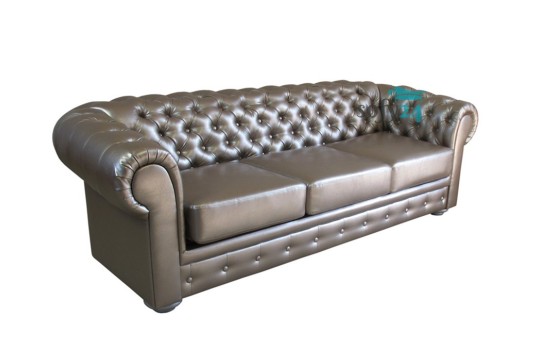 Klasyczbna sofa skórzana Chesterfield Retro