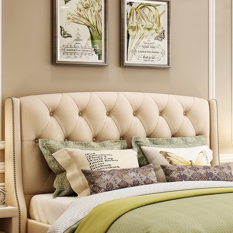 Łóżko z pikowanym wezgłowiem Linea 2 