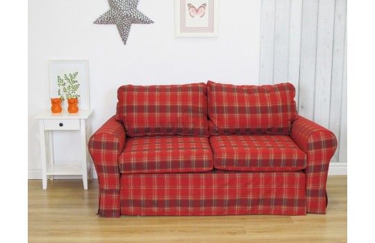 Czerwona klasyczna sofa Rubin