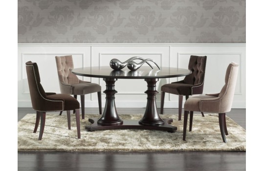 Krzesła Alfred i stół 