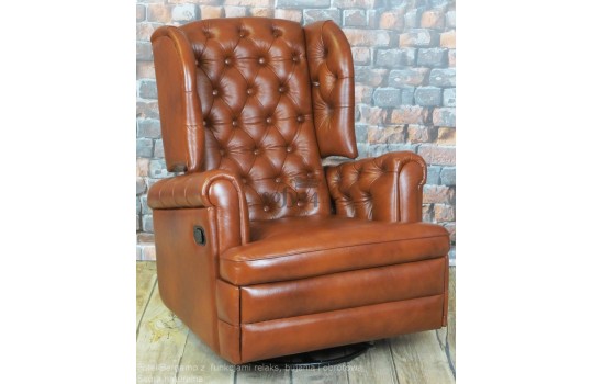 Klasyczny pikowany fotel ze skóry Bergamo