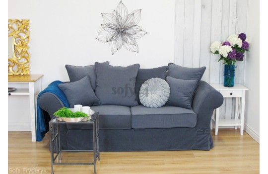 Klasyczna sofa w pluszowej tkaninie Fryderyk