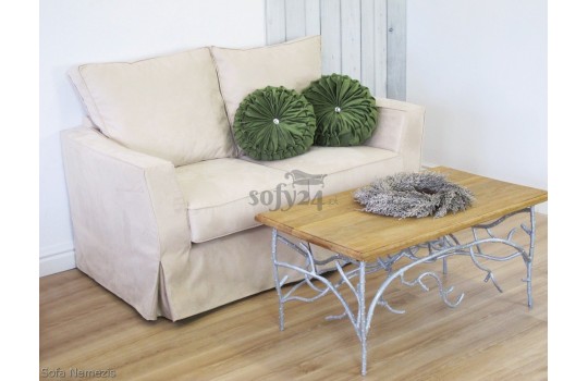 Sofa w salonie 