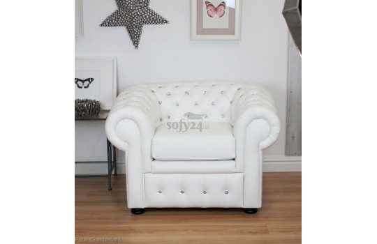 Biały fotel w stylu Chesterfield Biały fotel w stylu Chesterfield