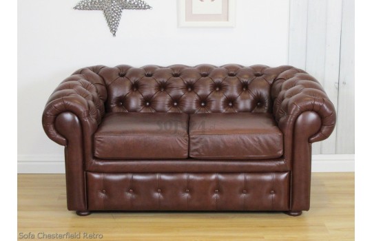Chesterfield w brązowej skórze 