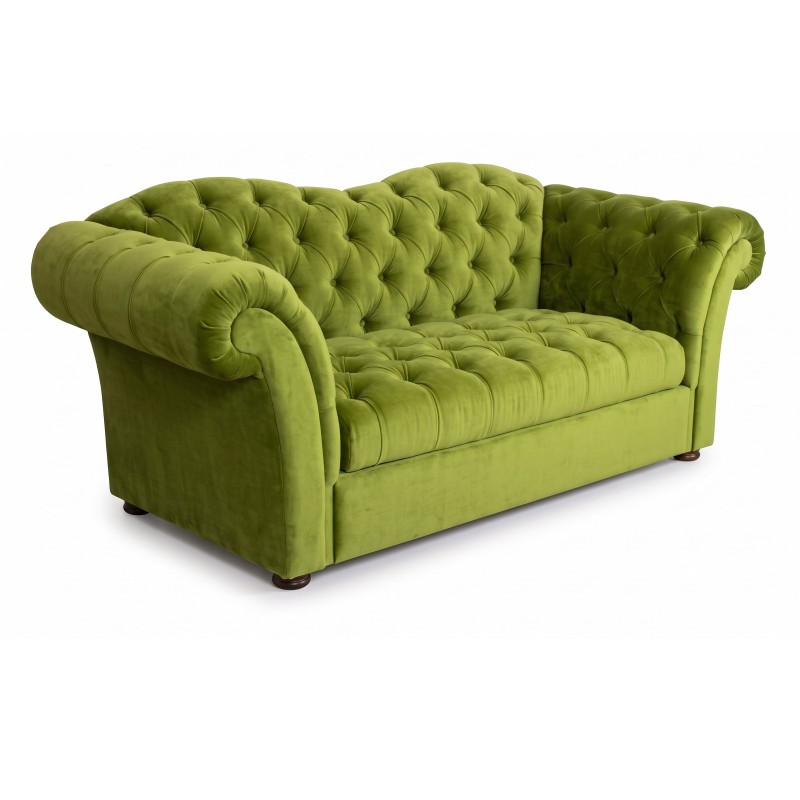 Sofa Chesterfield Wave w oliwkowej zieleni – faliste oparcie i pikowanie guzikami Sofa Chesterfield Wave w oliwkowej zieleni – faliste oparcie i pikowanie guzikami