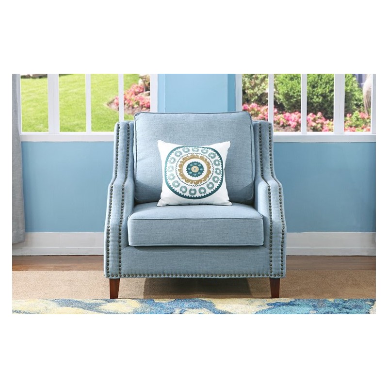 Fotel wypoczynkowy z ozdobnymi gwoździami Daria 