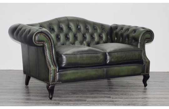 Falowana sofa chesterfield Solano 