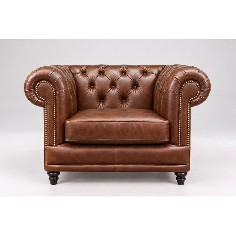 Fotel chesterfield Luiza z tej samej kolekcji w brązowej skórze Fotel chesterfield Luiza z tej samej kolekcji w brązowej skórze