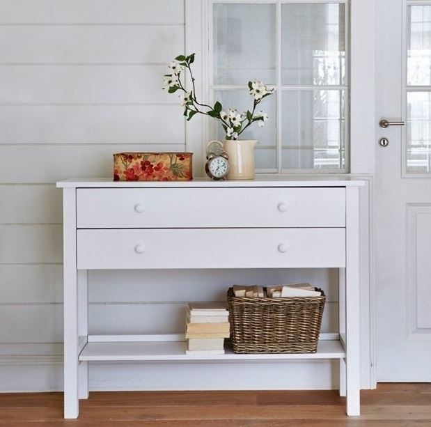 Konsola do przedpokoju