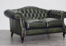 Sofa Chesterfield – ikona meblarstwa o brytyjskich korzeniach